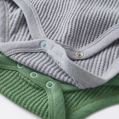 Baby 3pk Long Sleeve Waffle Bodysuit - Cloud Island™ Green 4 Baby 3pk Long Sleeve Waffle Bodysuit - Cloud Island™ Green - Image 3