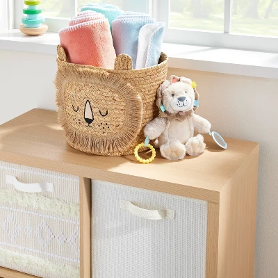 Braided Water Hyacinth Medium Round Storage Basket - Lion - Cloud Island™ 3 Braided Water Hyacinth Medium Round Storage Basket - Lion - Cloud Island™